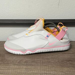 Nike Zoom Pulse Men's Nursing Shoes Size 10.5 White